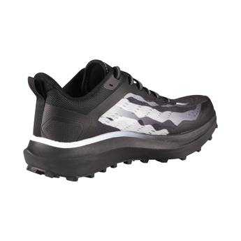 ŠPORTOVÁ OBUV S GIGA GRIP CREWE